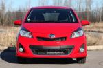Toyota Yaris SE 2012 года